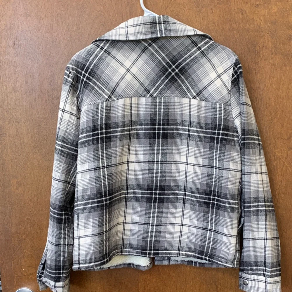 Lucky Brand Women’s Chore Coat Sherpa Lined Button Up Sz S Plaid Gorpcore - Picture 7 of 11